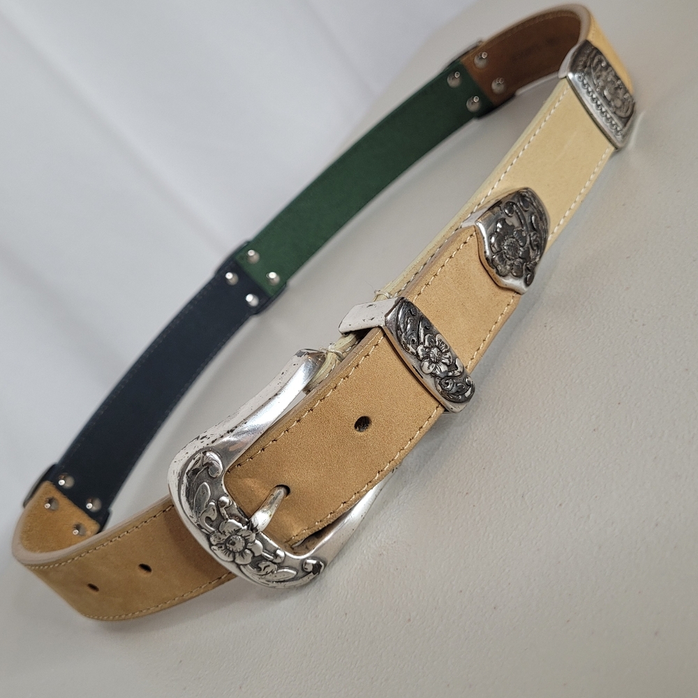 Woolrich Vintage Colorblock Silver-Toned  Floral Buckle/Concho Leather Belt - M